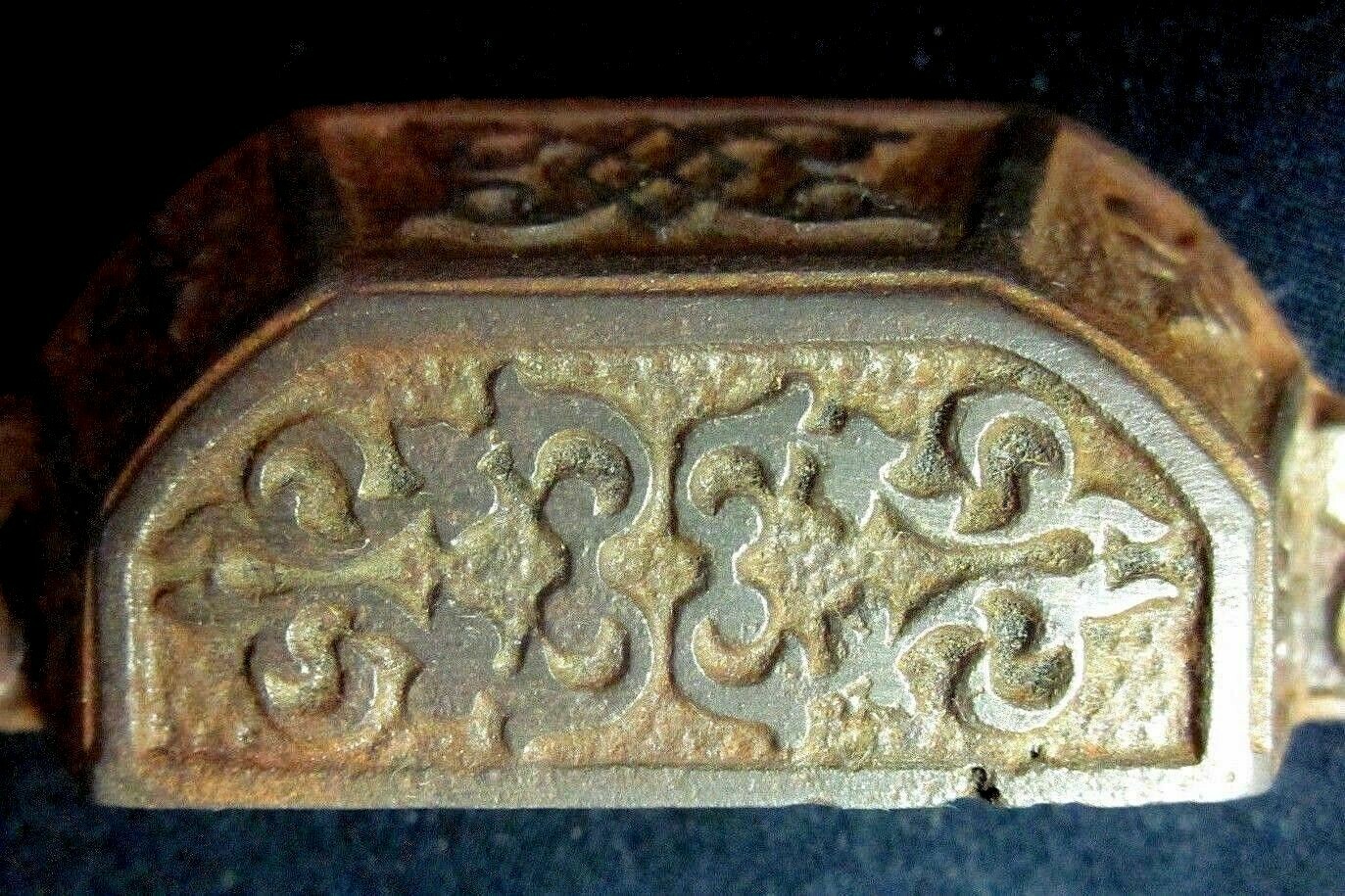 Cast Iron 1850 Window Sash Lift Drawer Cup Pull Handle 3-1/16″ Centers 1 Antique