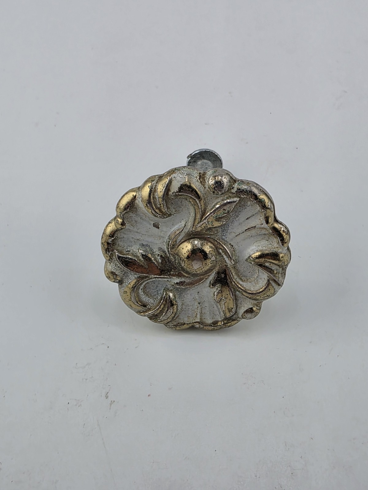 Vtg 1960 Floral Drawer Pull Door Knobs (3) 2 White/Silver Tone, 1 Gold Tone