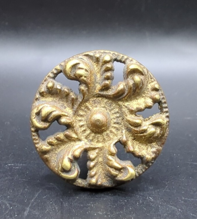 Antique Cast Brass Drawer Knob Pull Ornate Brass Raised Relief Design w/screw