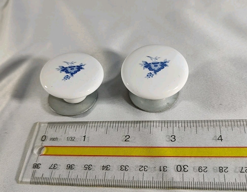 2 Drawer Pull’s White Ceramic with Blue Corn Flower Pattern