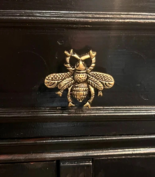 1 Brushed-Gold Metal Drawer Pulls Handles Bee Vintage-Brass Cabinet Door Knobs