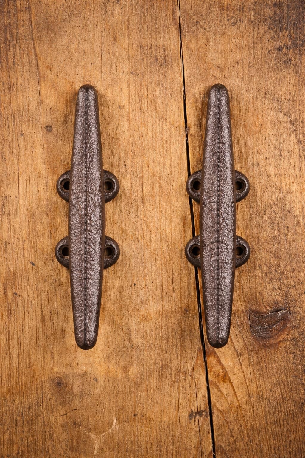 Midwest Craft House Cast Iron 2 Cleat Nautical Wall 5 1/2″, Rustic Brown