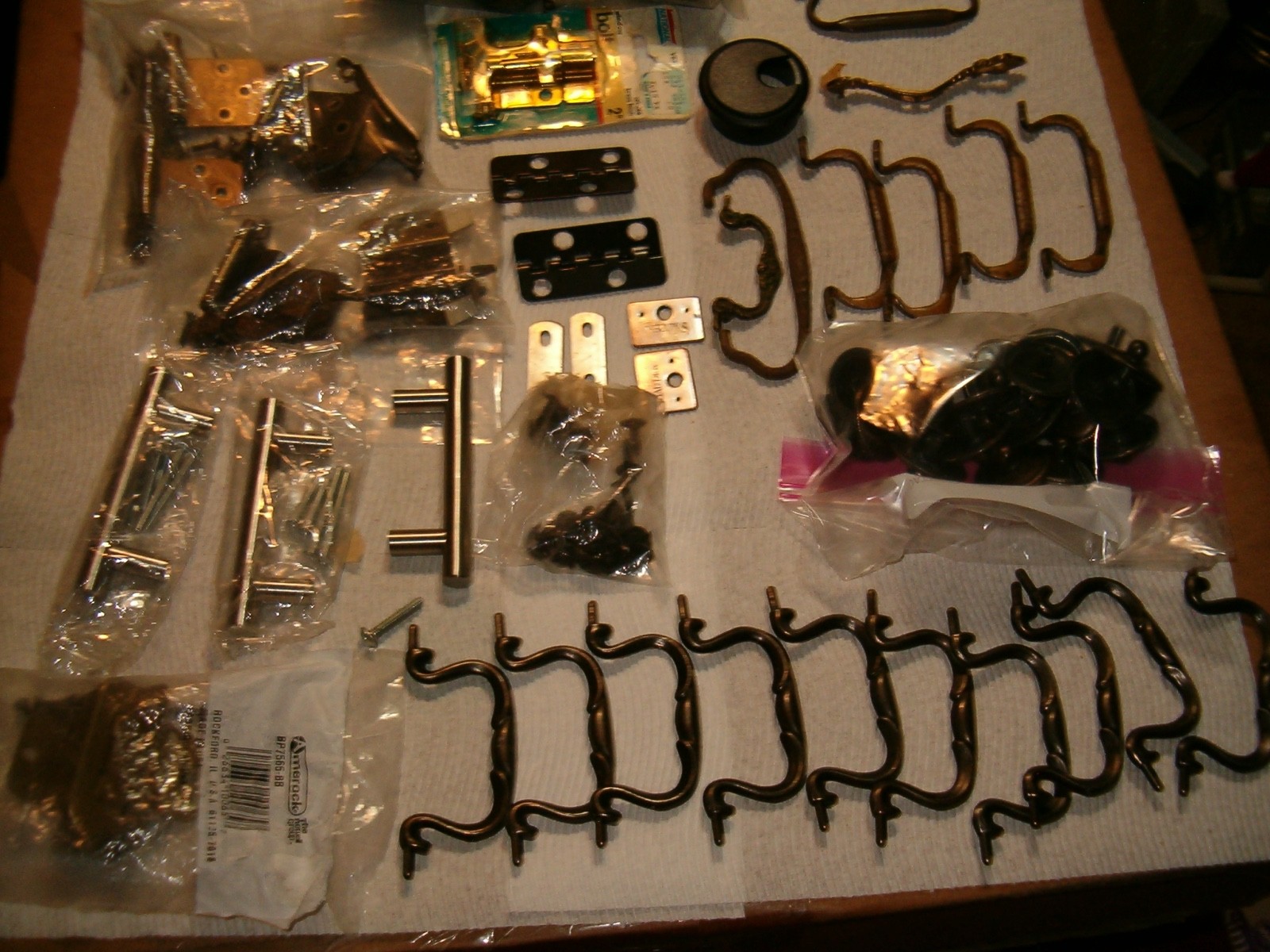 Lot Vintage Metal Cabinet Hardware Drawer Handles Door Pulls CB1844 Chair Wheels