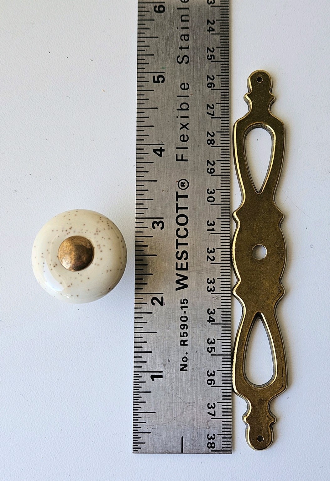 Vintage Beige Speckled Porcelain Knob & Backplate Cabinet Door Drawer Pulls NOS