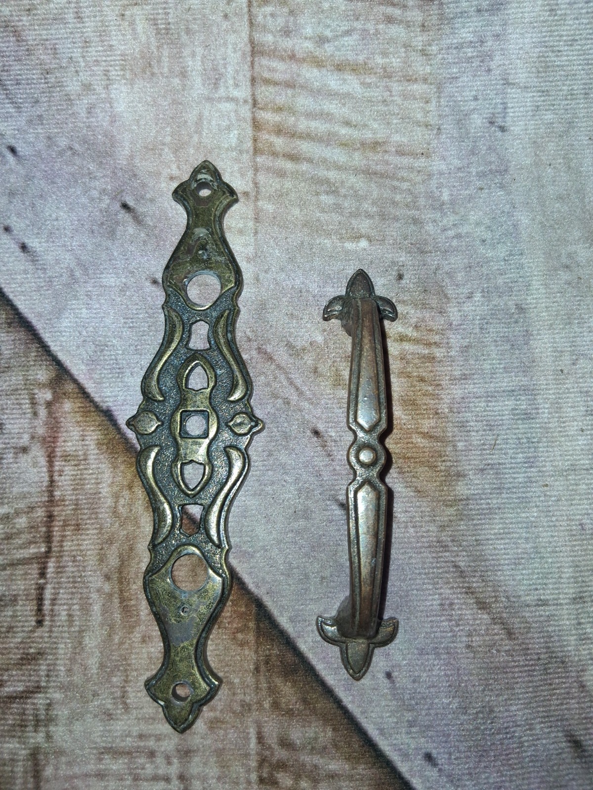 1974 Holiday Rambler Vintage Antique Brass Finish Complete Cabinet Handles