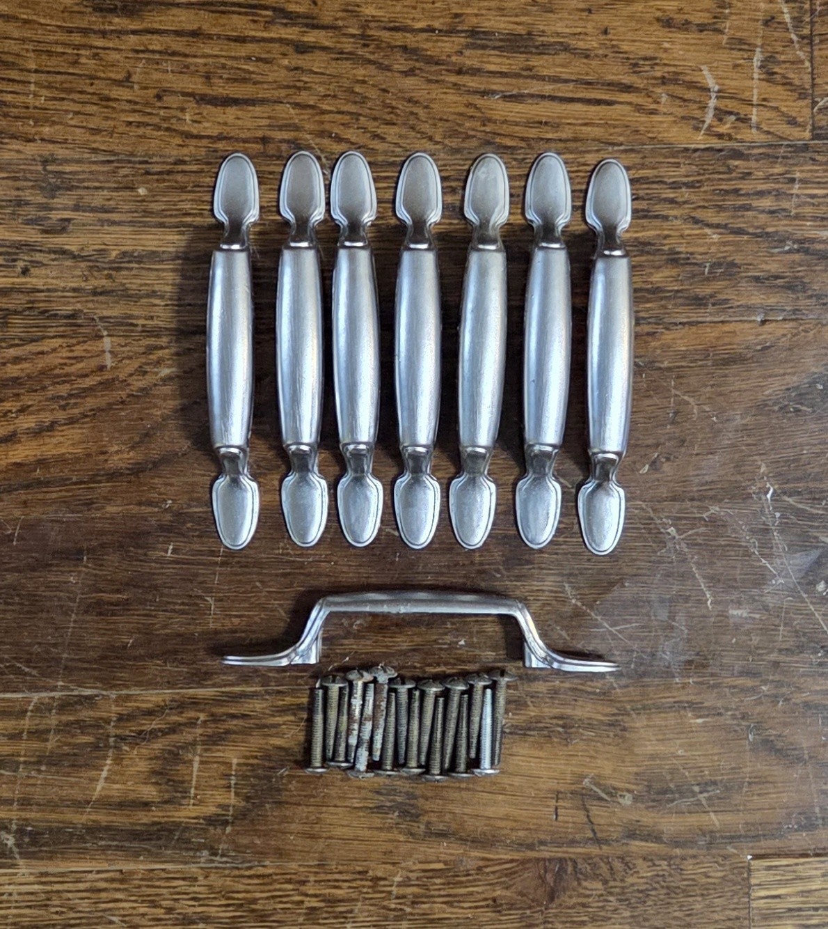x8 Vintage Drawer Pulls Brushed Aluminum