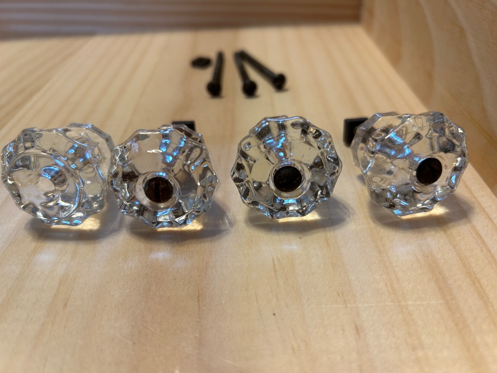 SET 4 1 1/8″L X 1 1/8W Flower Antique Glass Round Drawer Pulls Knob 1920s screw