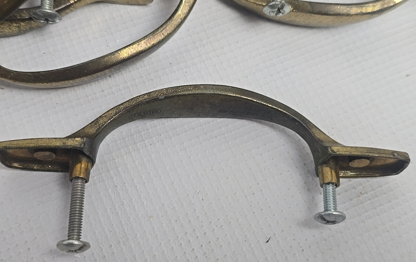 Vintage Keeler Brass Co Vintage N-13806 Drawer Pulls Handles 4.5″ Lot of 14