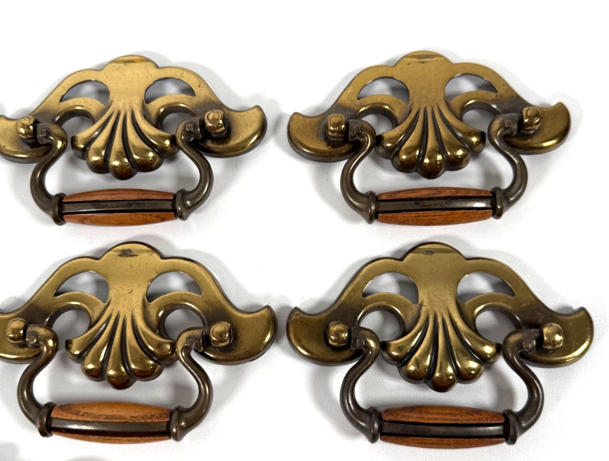 Vintage Set of 9 KBC Keeler Brass N10850 Shell Bail Drawer Pulls Wood Grips