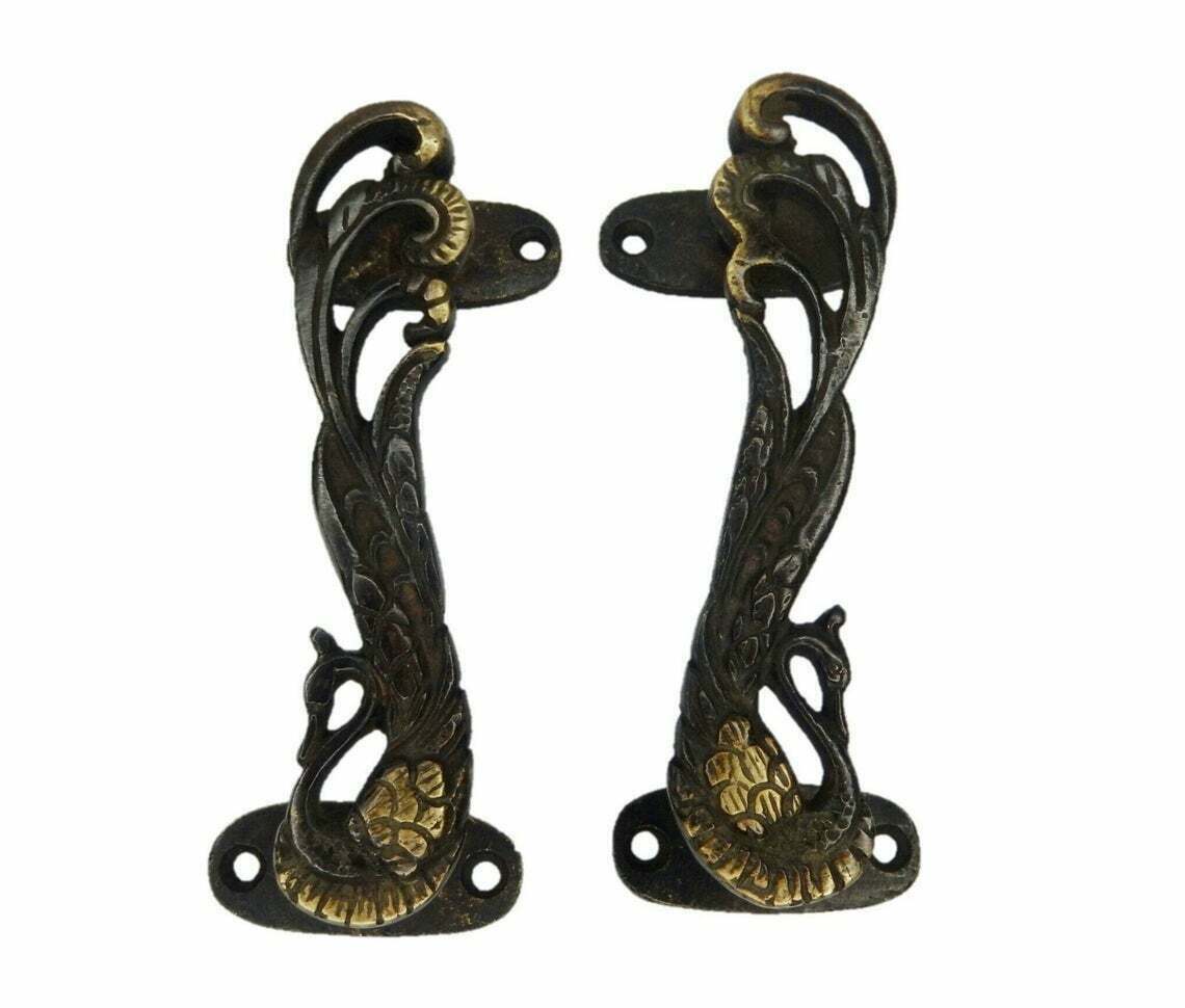 Peacock Door Handle Pair Oval Shape Base Cottage Pull Beautiful Bird Theme GTX