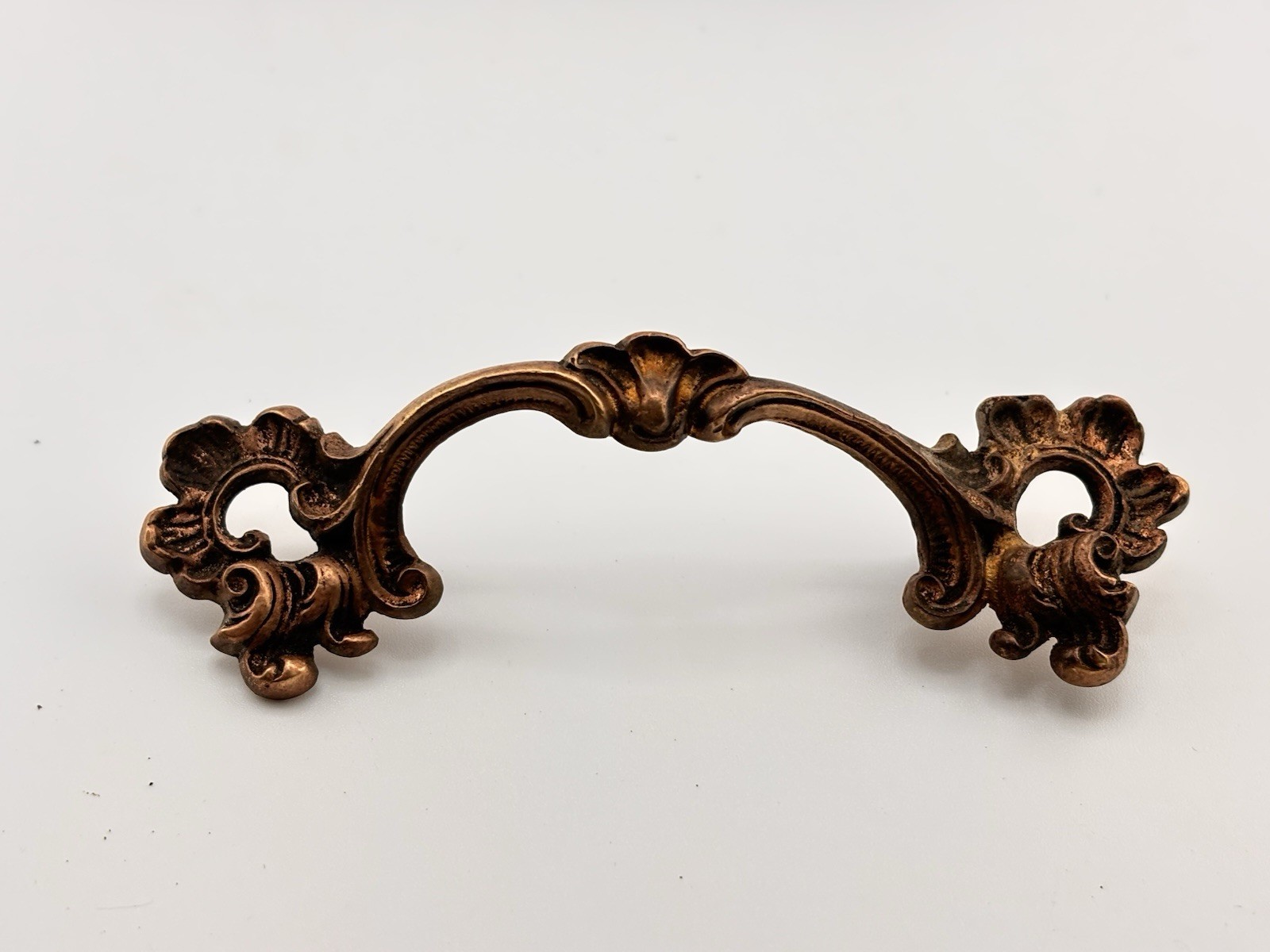 Ornate French Provincial Style Zinc Alloy Drawer Pull Antique Brass Copper Finis