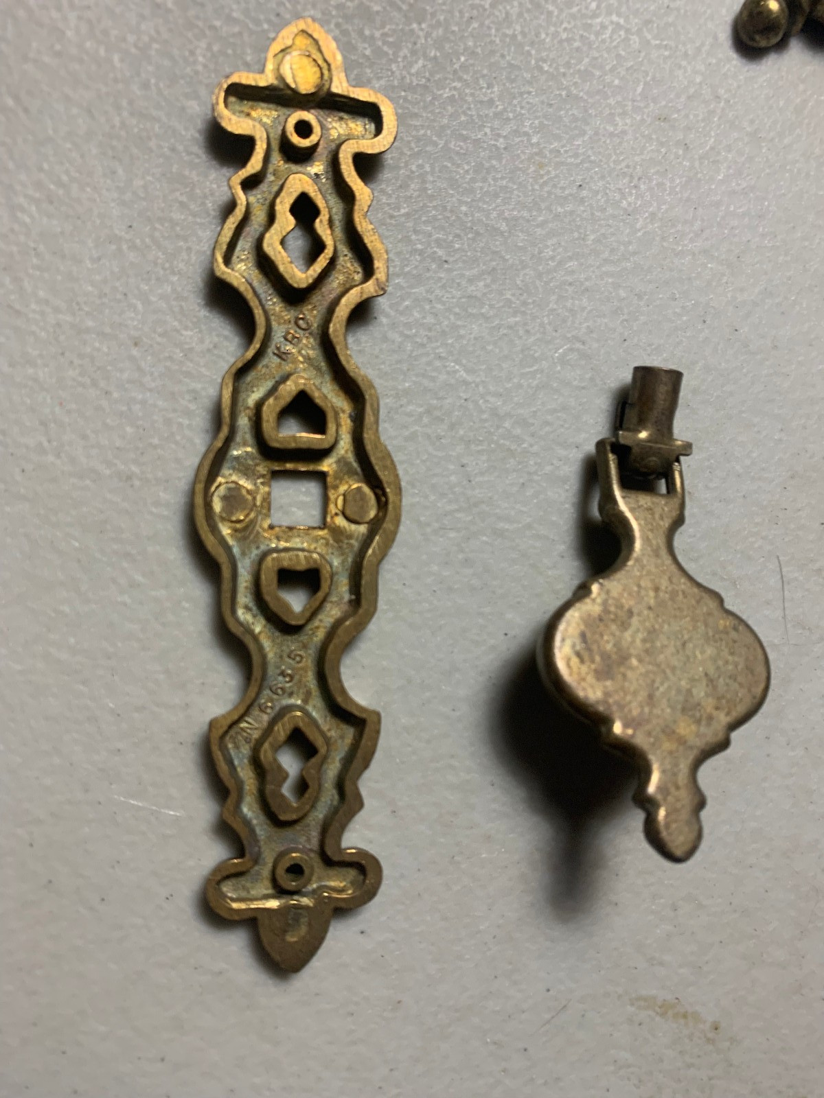 Vintage Keeler Brass Co KBC N6635 Drawer Pulls Set 12 Teardrop Bail Hardware