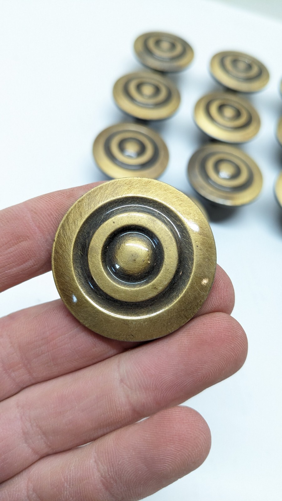 19 Vtg Round Mid Century Modern Knob Drawer Pulls 1.5” Handles Bullseye Mushroom