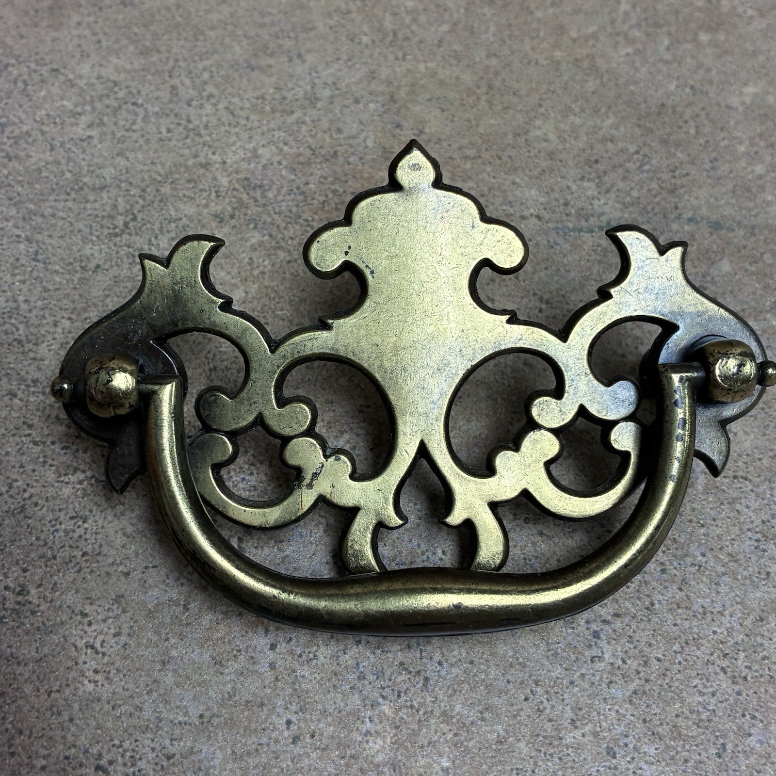 Vtg Set Of 5 KBC Keeler Brass Co Chippendale Drawer Pulls Model 600