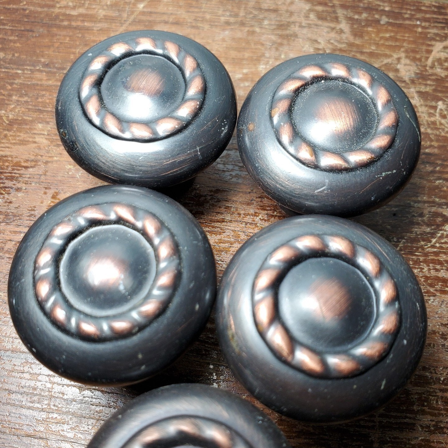 Set of 5 Brass Decorative Round Floral Drawer / Cabinet Knob Pulls 1.25″