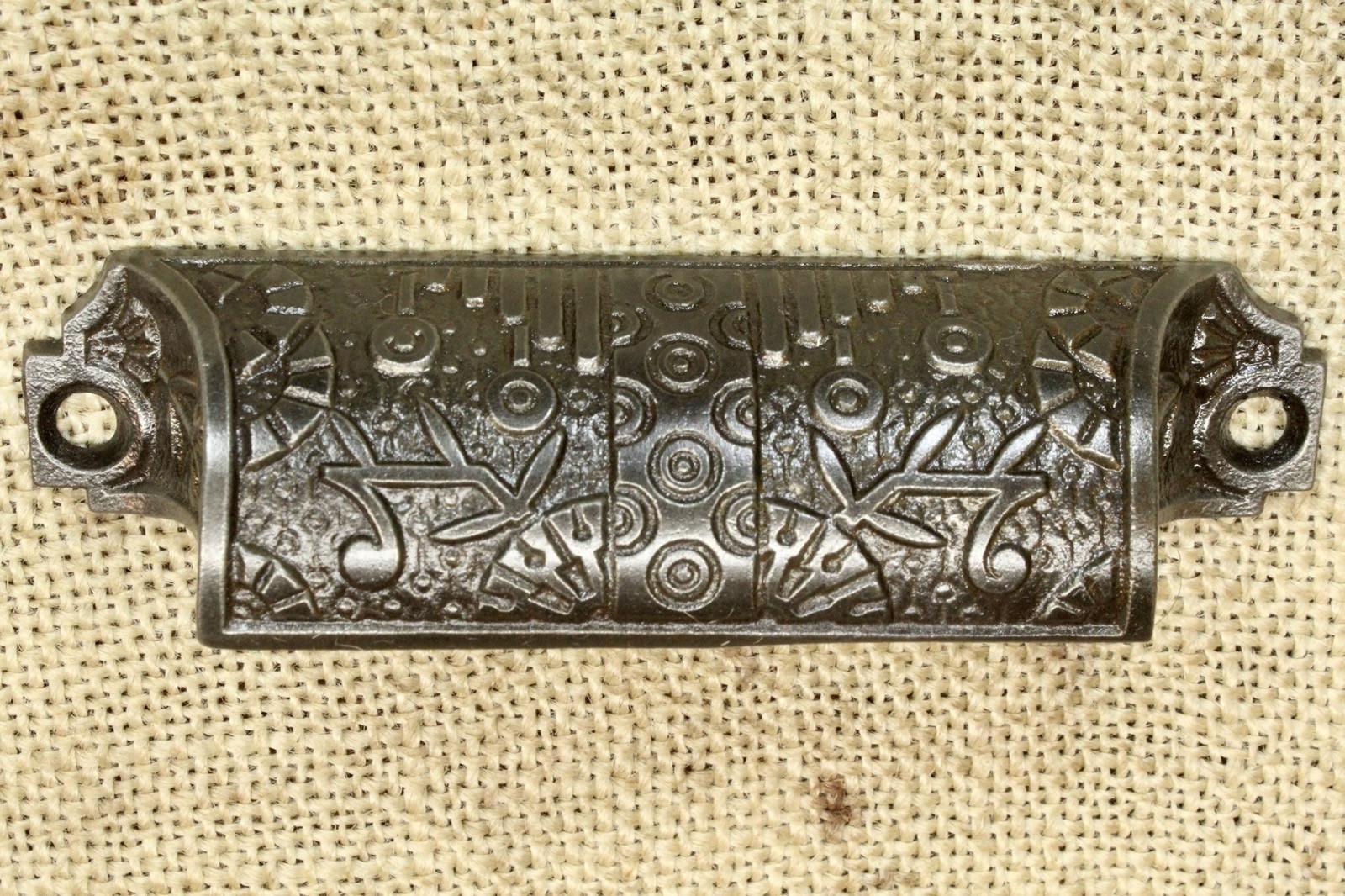 Old Drawer Bin Pull Handle 4 1/4” Rectangular Windsor 1880’s Cast Iron Floral