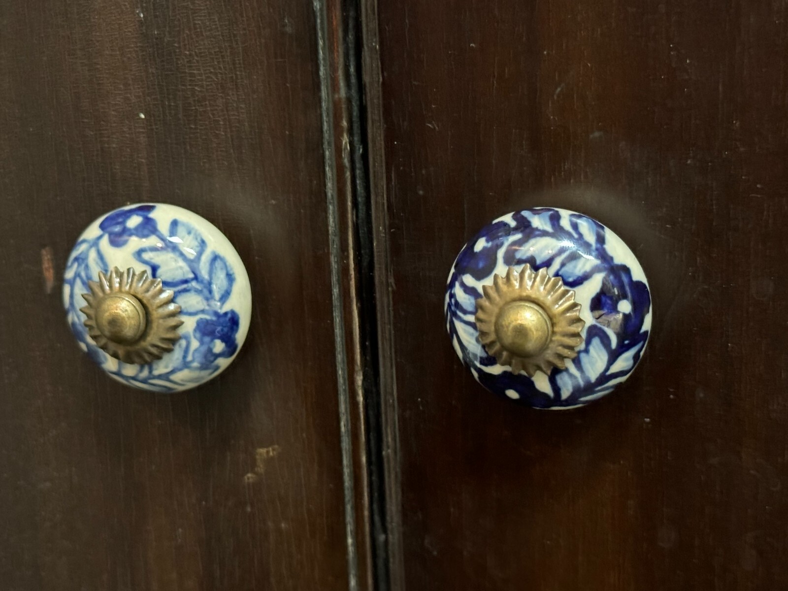 Vintage Antique Drawer Pulls Handles Cobalt Flower Floral Cabinets door Knob