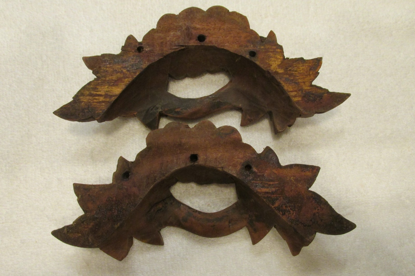 Pair Set Antique Victorian Carved Walnut Flower & Leaf Drawer Pulls 7 x 3 1/2″