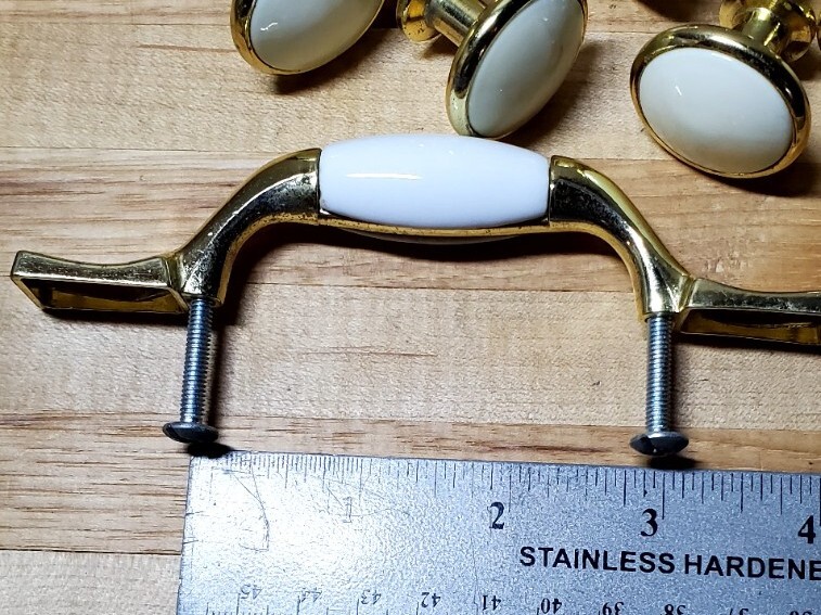 Lot of 8 Brass & Ceramic Cabinet Dresser Drawer Pull Handle Knobs