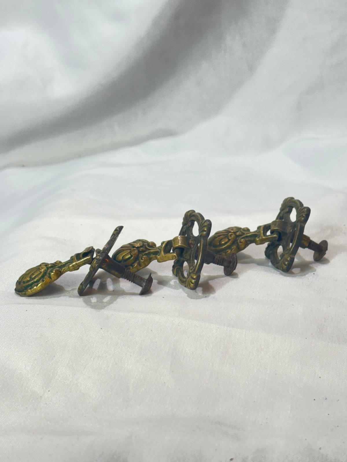 Antique Keeler Brass Co Brass Drawer Pulls/ Drop Handles KBC G205 Lot of 5