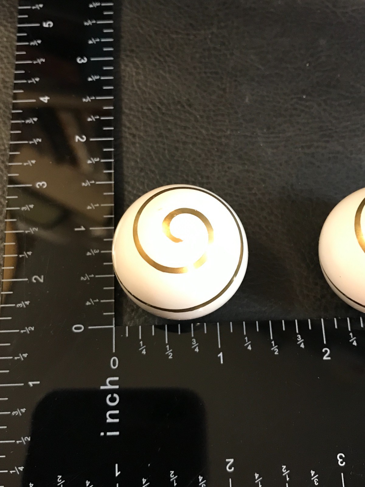 Used Vintage Lot of 3 White Ceramic w/ Gold Swirl Drawer Cabinet 1.25″ Knob