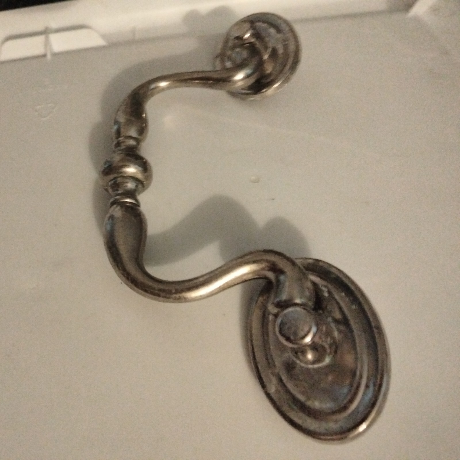 Chrome Finish Bail Drop Drawer Pull Handle, 4″ C2C. Overall Length 5.5″SALVAGED