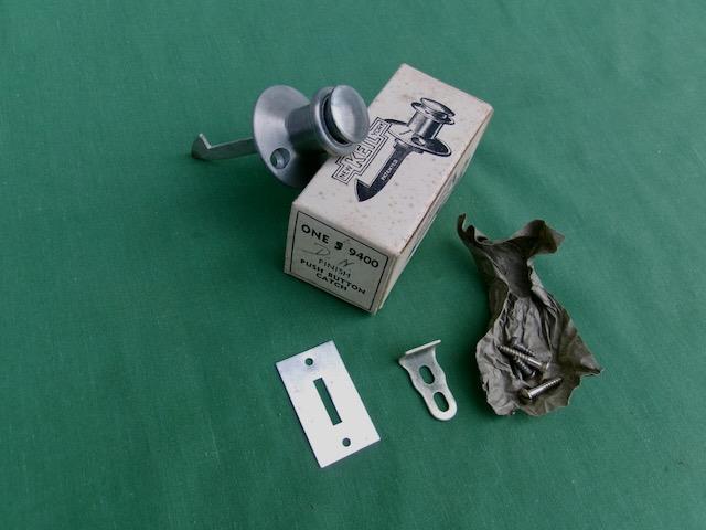 KEIL OF NEW YORK NICKEL CABINET PUSH BUTTON CATCH KNOB NOS