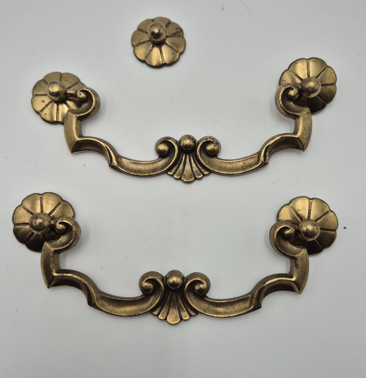 Vintage set of 2 Gorgeous Brass Hurley Bail Drawer Pull Drop Handles Knob Pulls