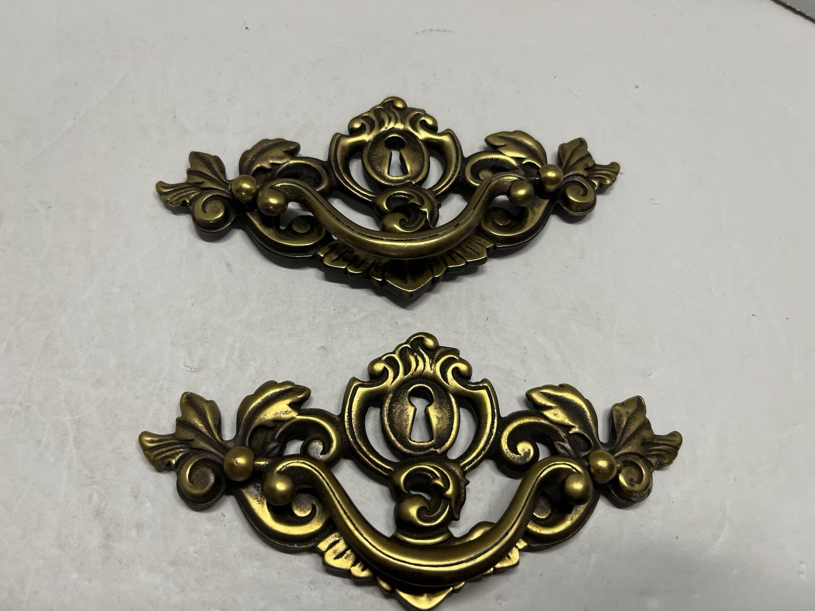 Vintage Lot (2) NOS Heavy Solid Brass Antique Brass Key Hole Drop Bail Pulls