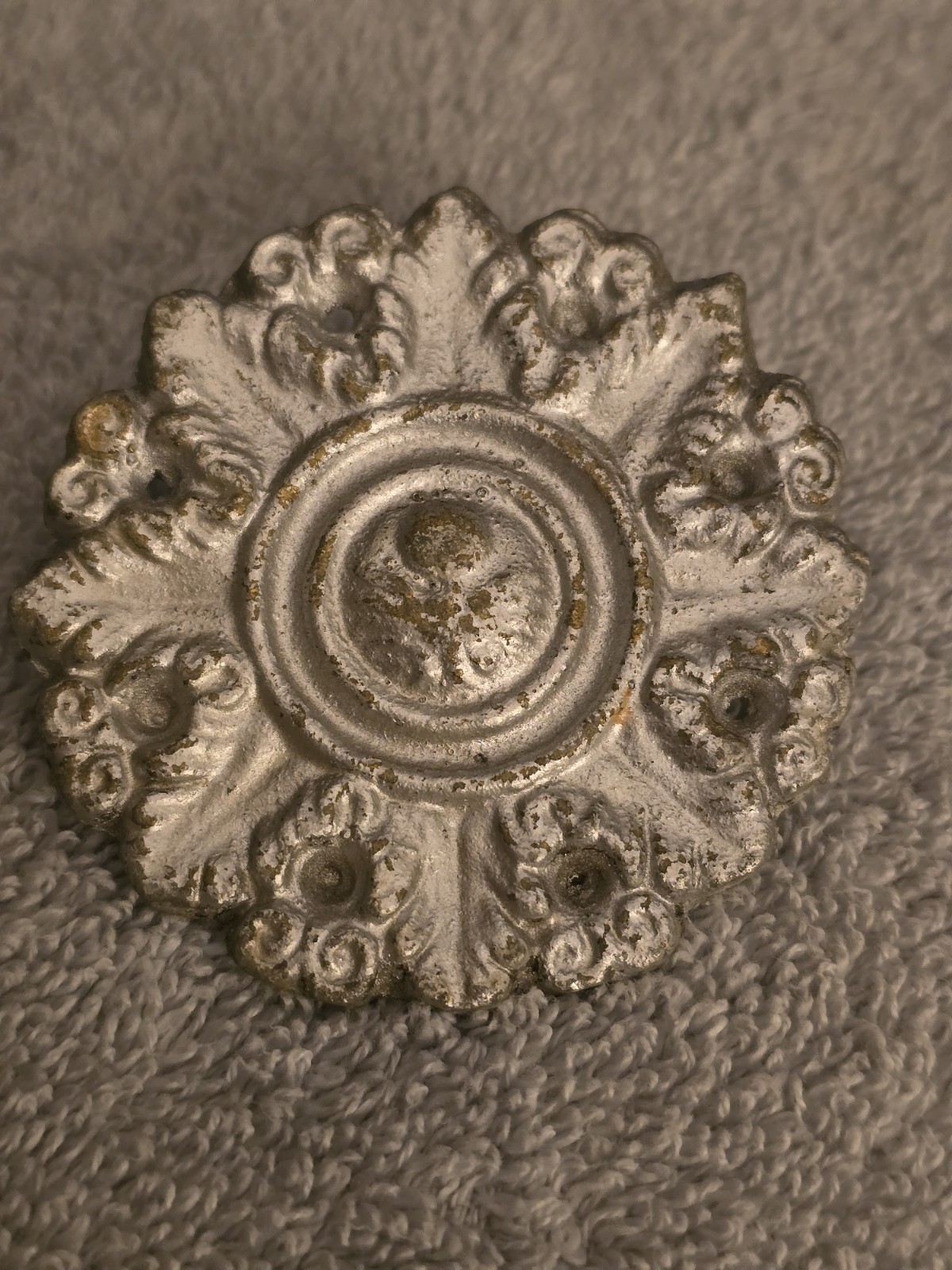 Vintage Metal MCM Round Ornate Victorian Door Drawer Pulls~Set 8