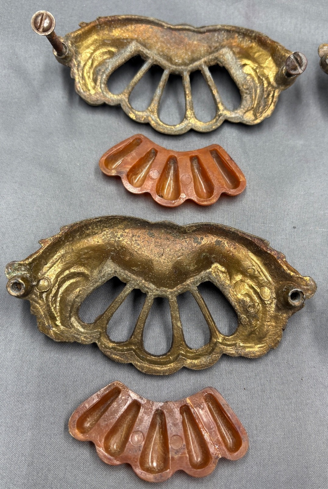 6 Vintage Art Deco Tortoiseshell Bakelite Drawer Pulls 4″ Handle Waterfall style