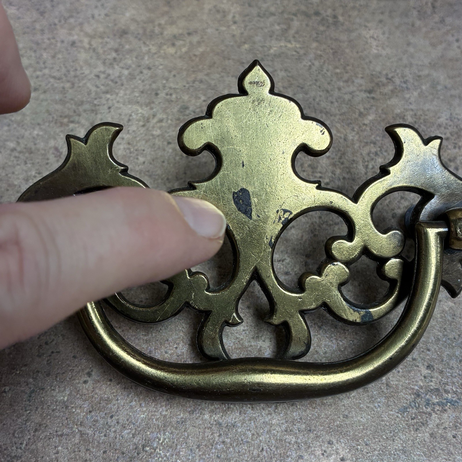 Vtg Set Of 5 KBC Keeler Brass Co Chippendale Drawer Pulls Model 600
