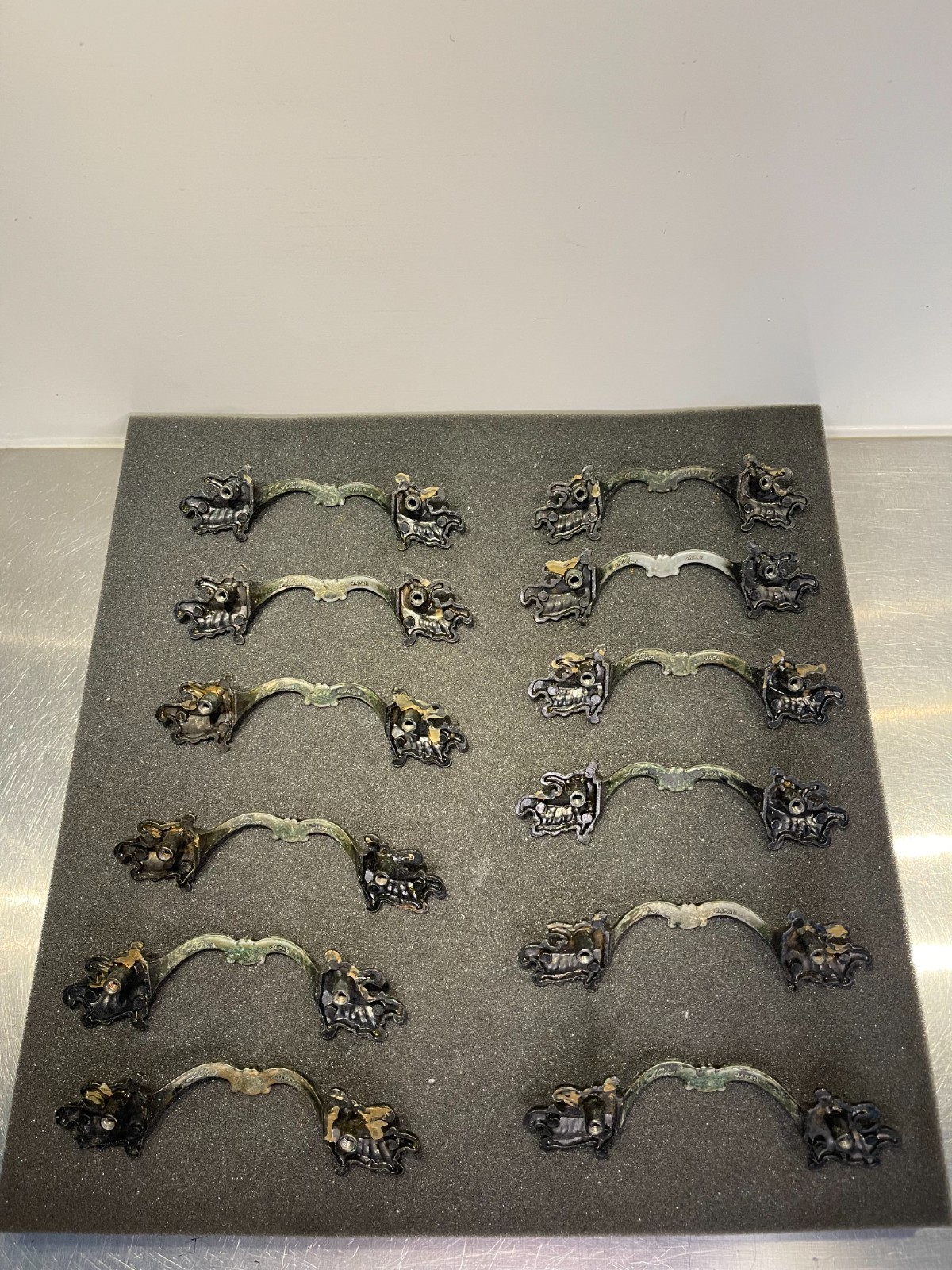 12 Used Vintage French Provincial Drawer Pulls Ornate Leaves 3” Allison Japan
