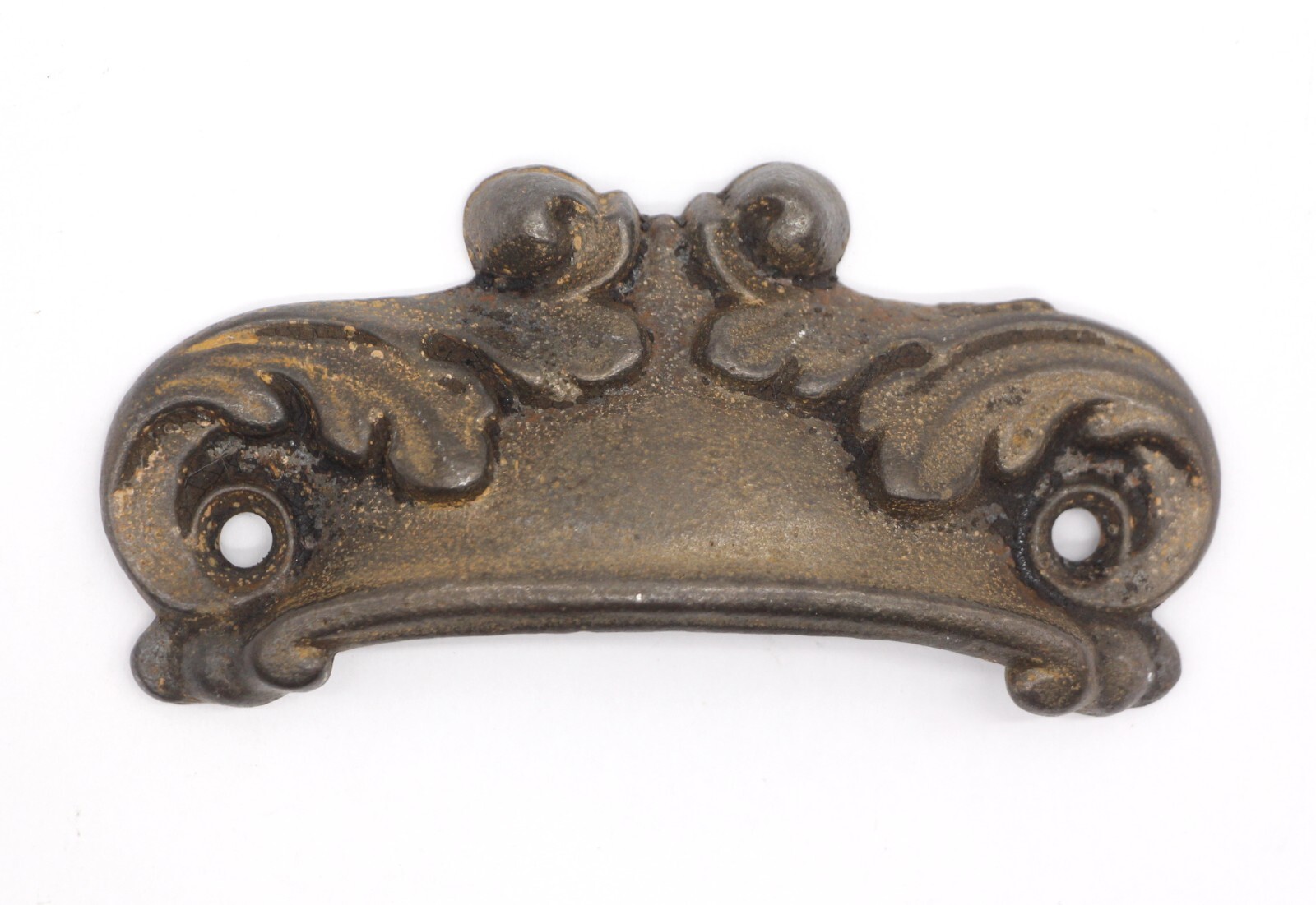 Antique Traditional 4 in. Cast Iron Cup Pull
