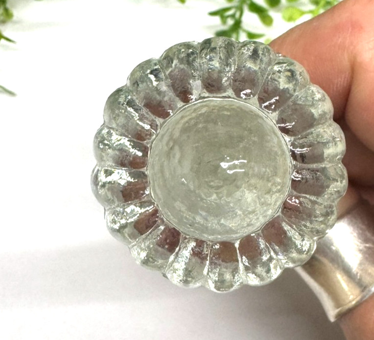 1 Clear Glass 1.38″ round Drawer Pull furniture door knob floral daisy scallop