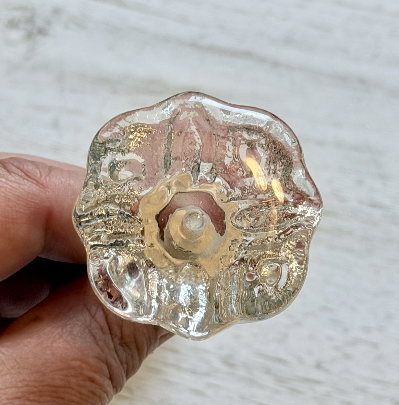 1 VINTAGE HOLLYWOOD REGENCY Flower Glass CRYSTAL Cabinet Drawer KNOBS DOOR PULLS