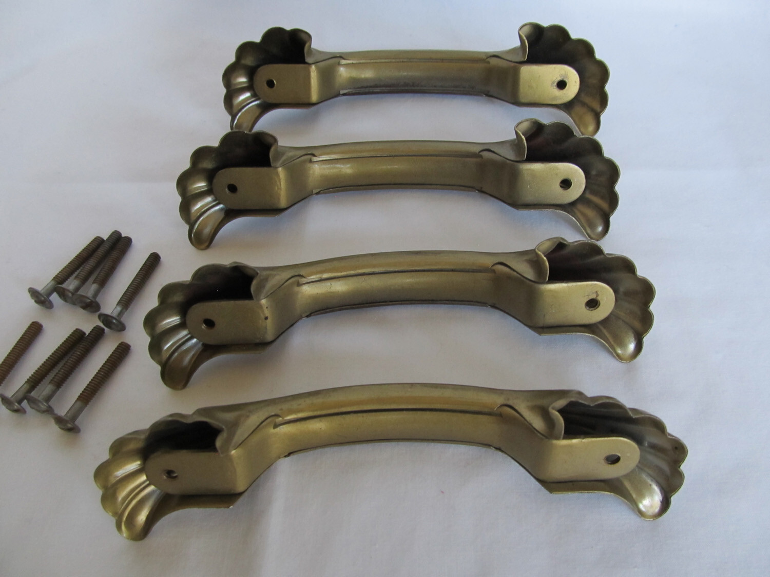 4 Vintage Art Deco Waterfall Metal Drawer Handles Pulls 5 5/8″ 4 1/4″ on center