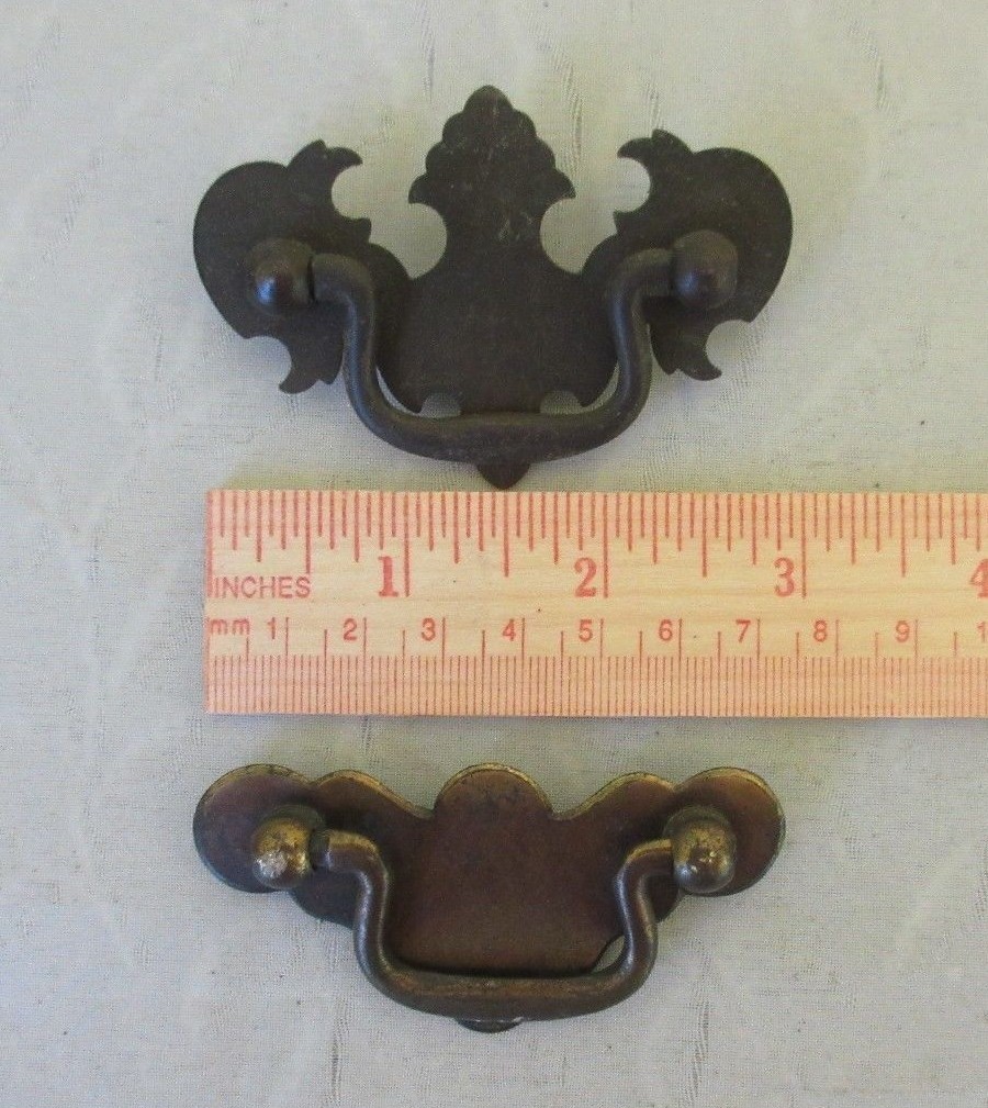 Vintage Mixed Lot Cabinets Furniture Drawer Chest Pulls Handles Locks Key Parts