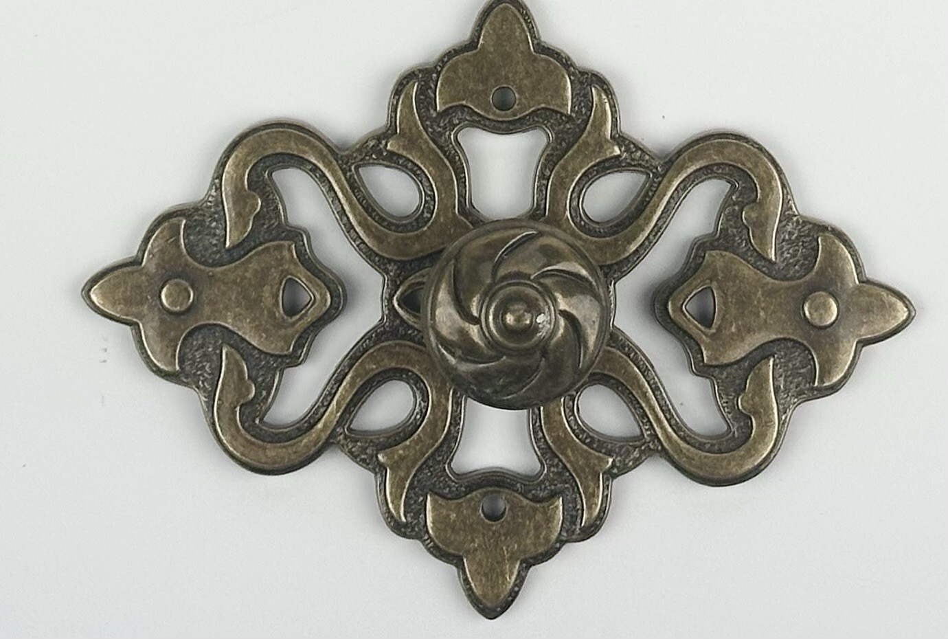 Set Of 5 Ajax Hardware Esperanto Brass Cabinet Drawer Fixture 6″ Backplate Knob