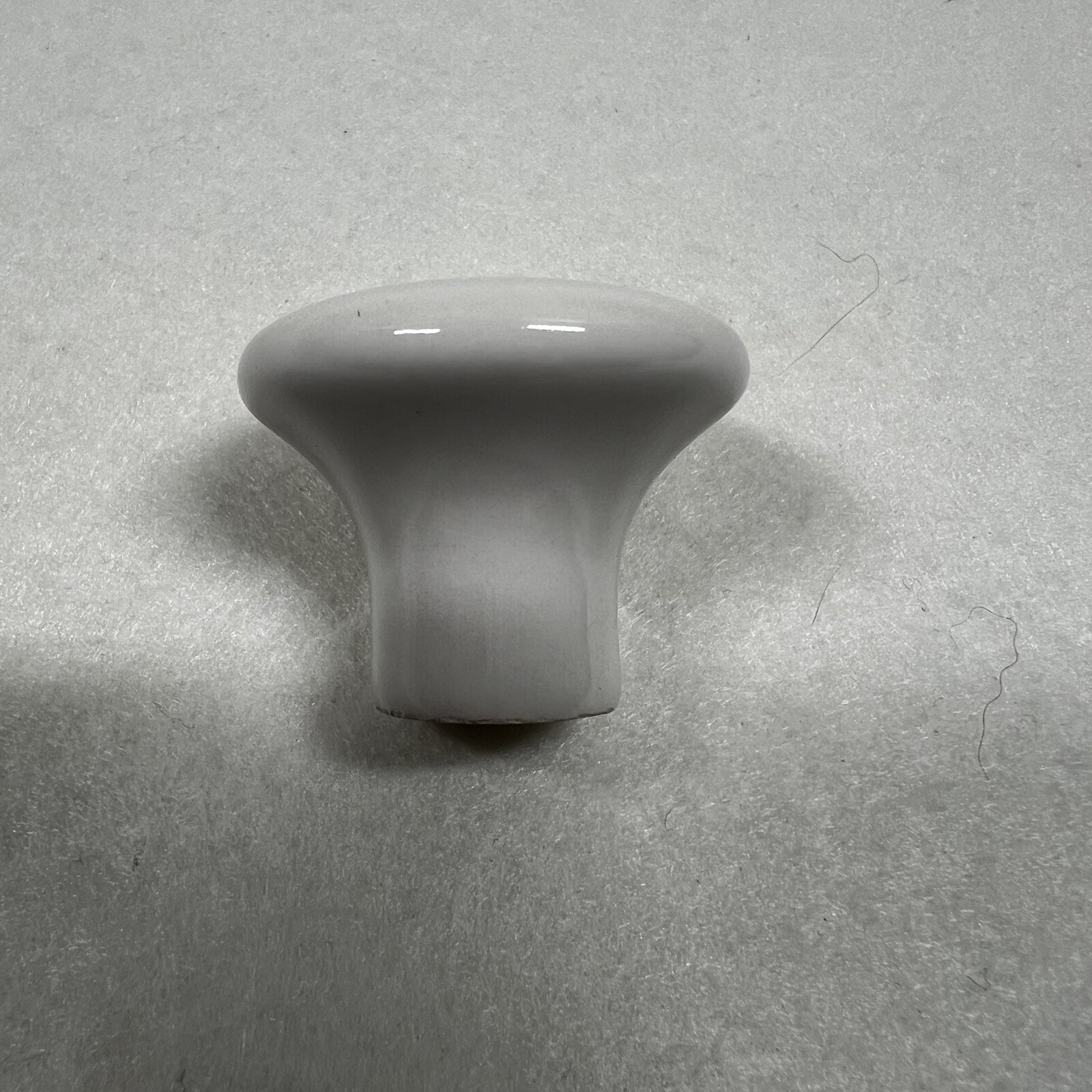 10 Amerock Porcelain Drawer Pulls Cabinet Knobs White 1 1/4″ Mushroom Top VTG