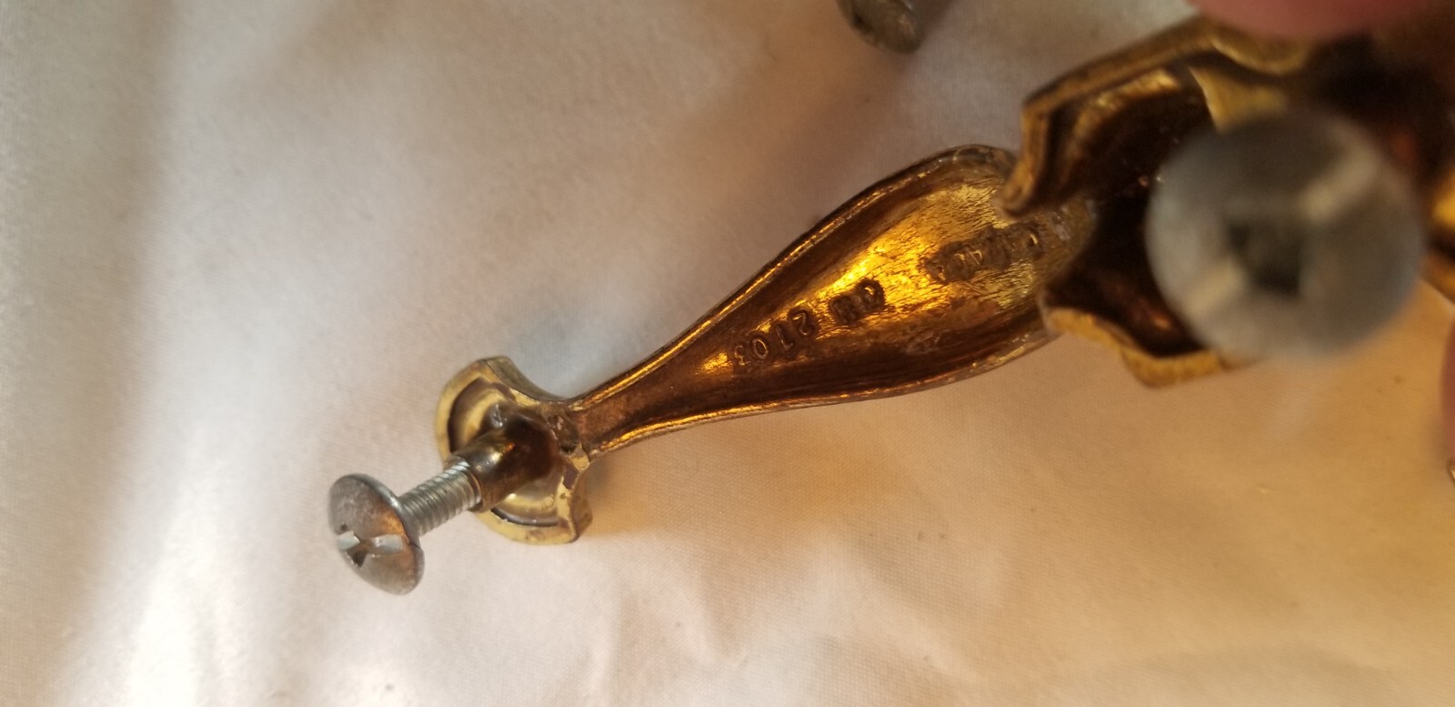 Lot of 2 Elegant Unique Design Dresser Furniture Cabinet Pull Handles