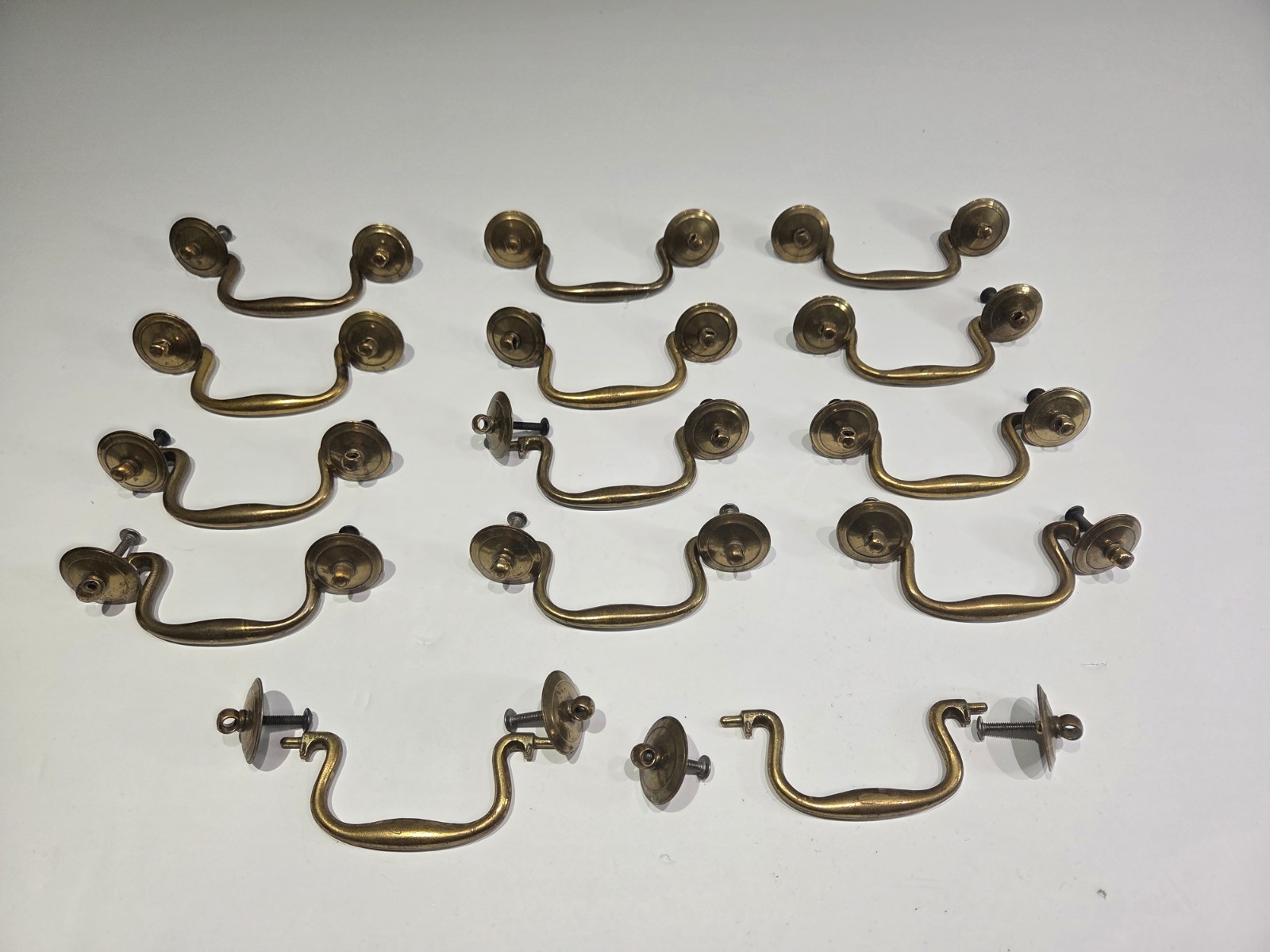 Lot 14 Vintage Cast Brass Swan Neck Bail Drawer Pulls Handles Restoration Metal