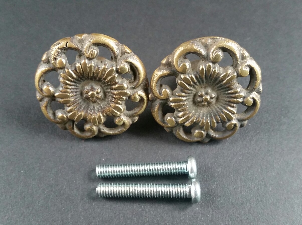 4 Antique Style Solid Brass ROUND KNOBS Ornate FLORAL 1-5/8″ dia. #K24