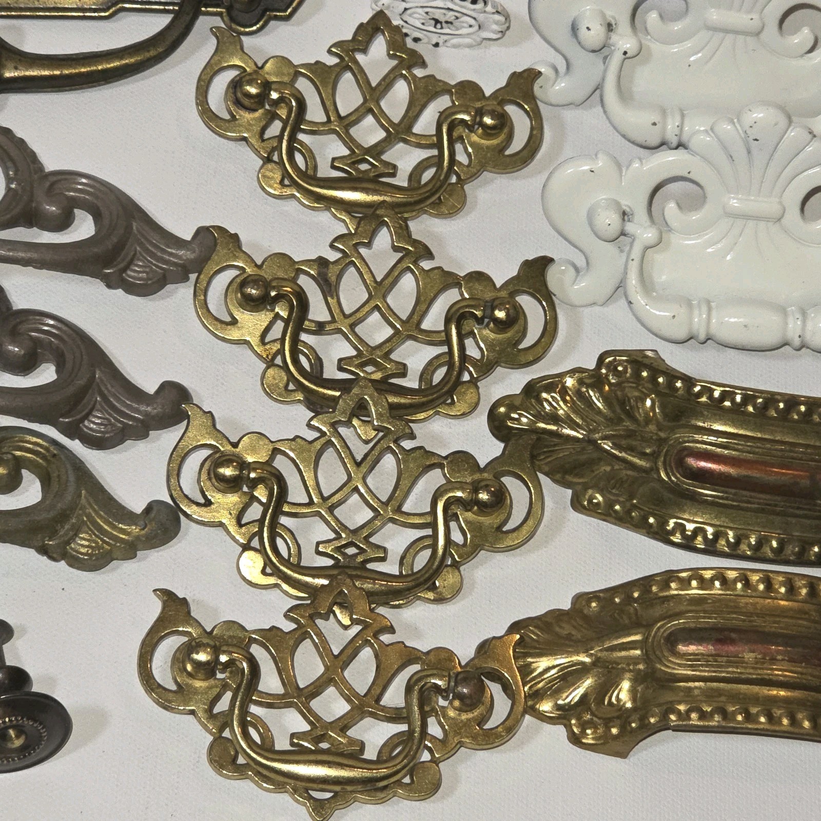 Antique Vintage Furniture Hardware Lot 47 Drawer Pulls Knobs Cabinet Salvage
