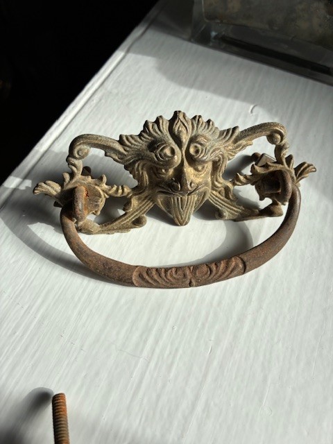 RARE Victorian Brass Lion Head/Gargoyle Drawer Pulls – 4 Antique Bail Handles