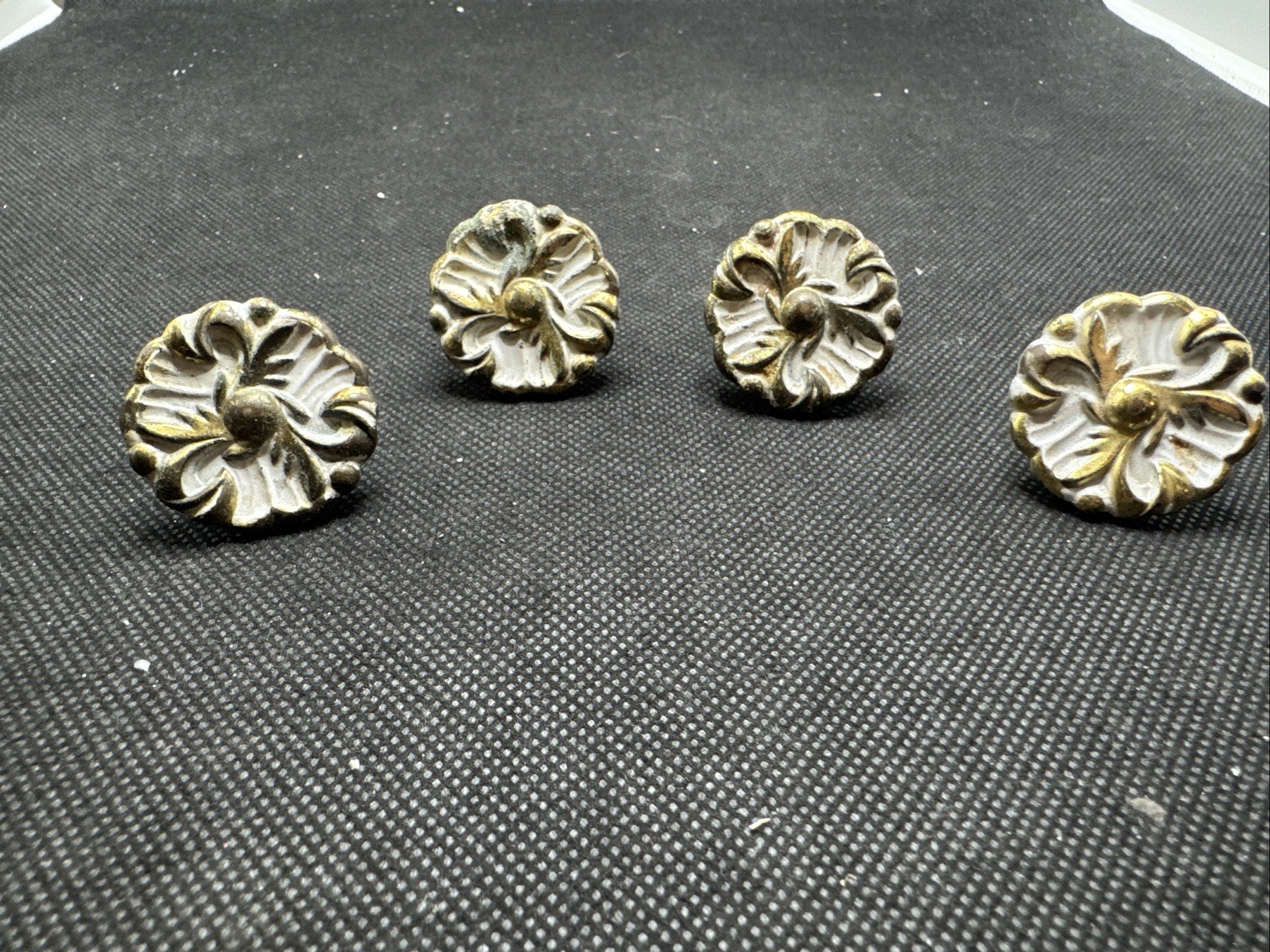 Lot of (4) 1960 Amerock Floral French Provincial Drawer Pulls/Knobs White/ Brass