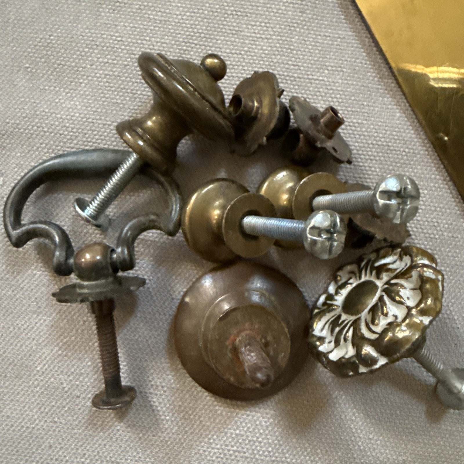 Vintage Furniture Hardware Assorted Parts Drawer Pulls Handles 100 Plus Lot