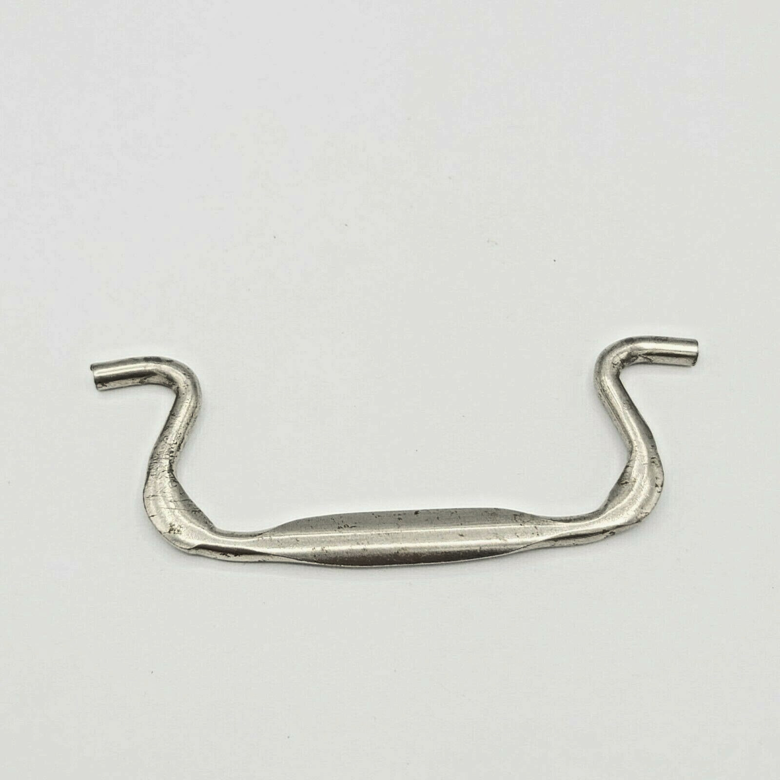 Vintage Single Nickel Ornate Bail Pull for 3.5″ Pull Handle Replacement