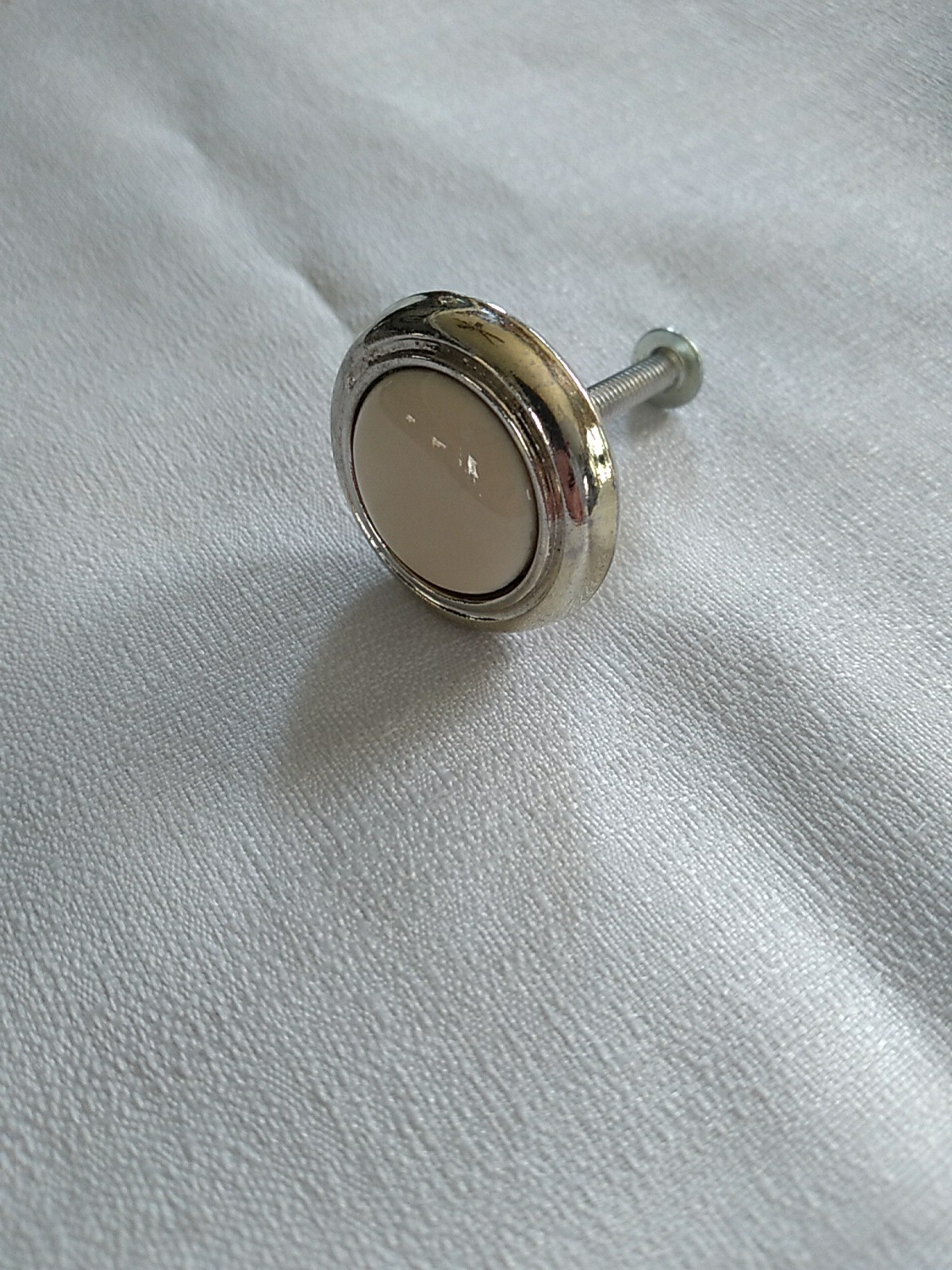 Vintage Brass/Beige Ceramic Center Drawer Pull W/Screw
