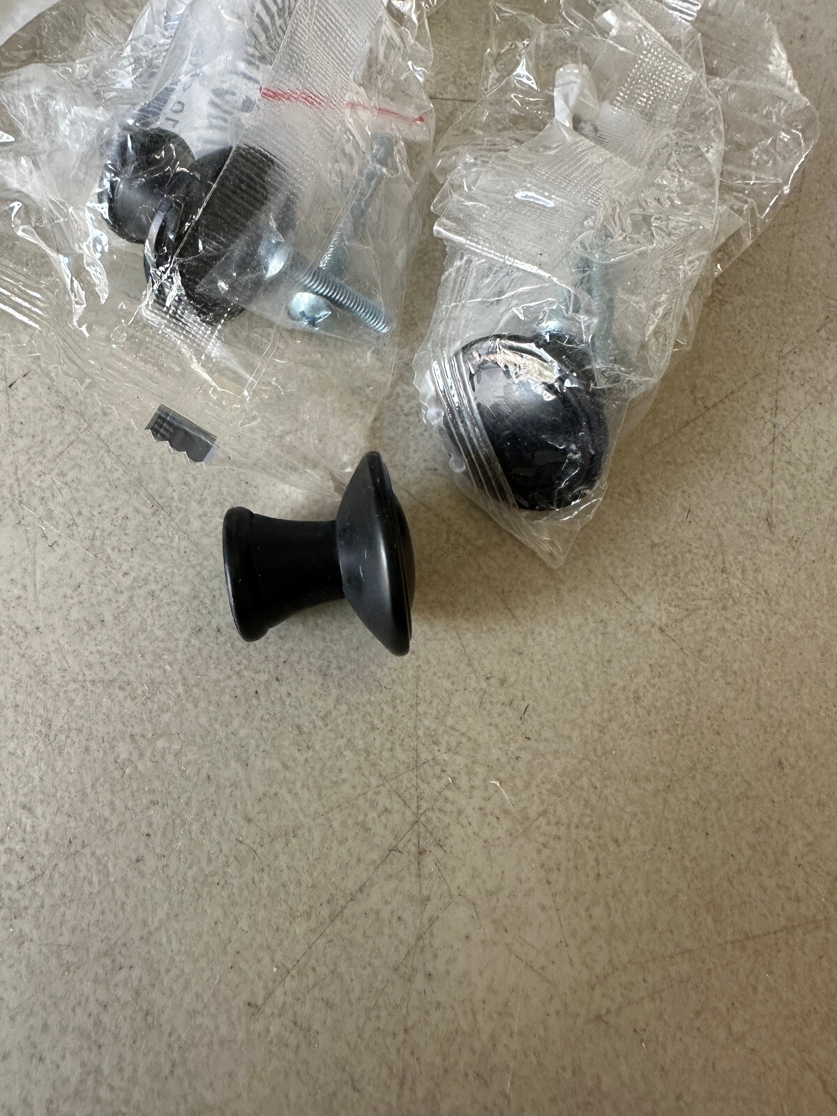 Lot of 3 GlideRite 1″ Dia Round Deco Cabinet Knob Oil Rubbed Bronze 80110-ORB-1